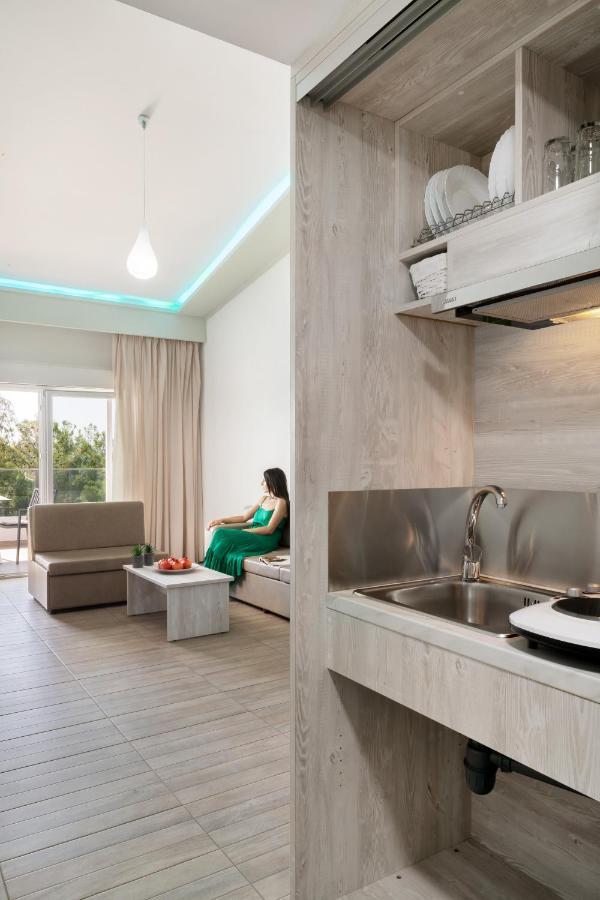 Hotel Sirines Complex 포토스 외부 사진